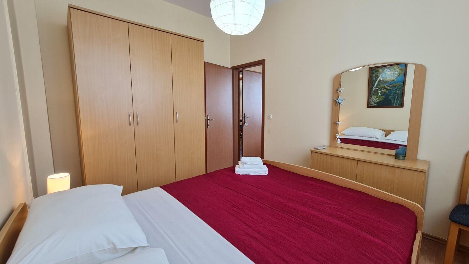 Apartments Dami - 100M From The Sea Оребич Экстерьер фото