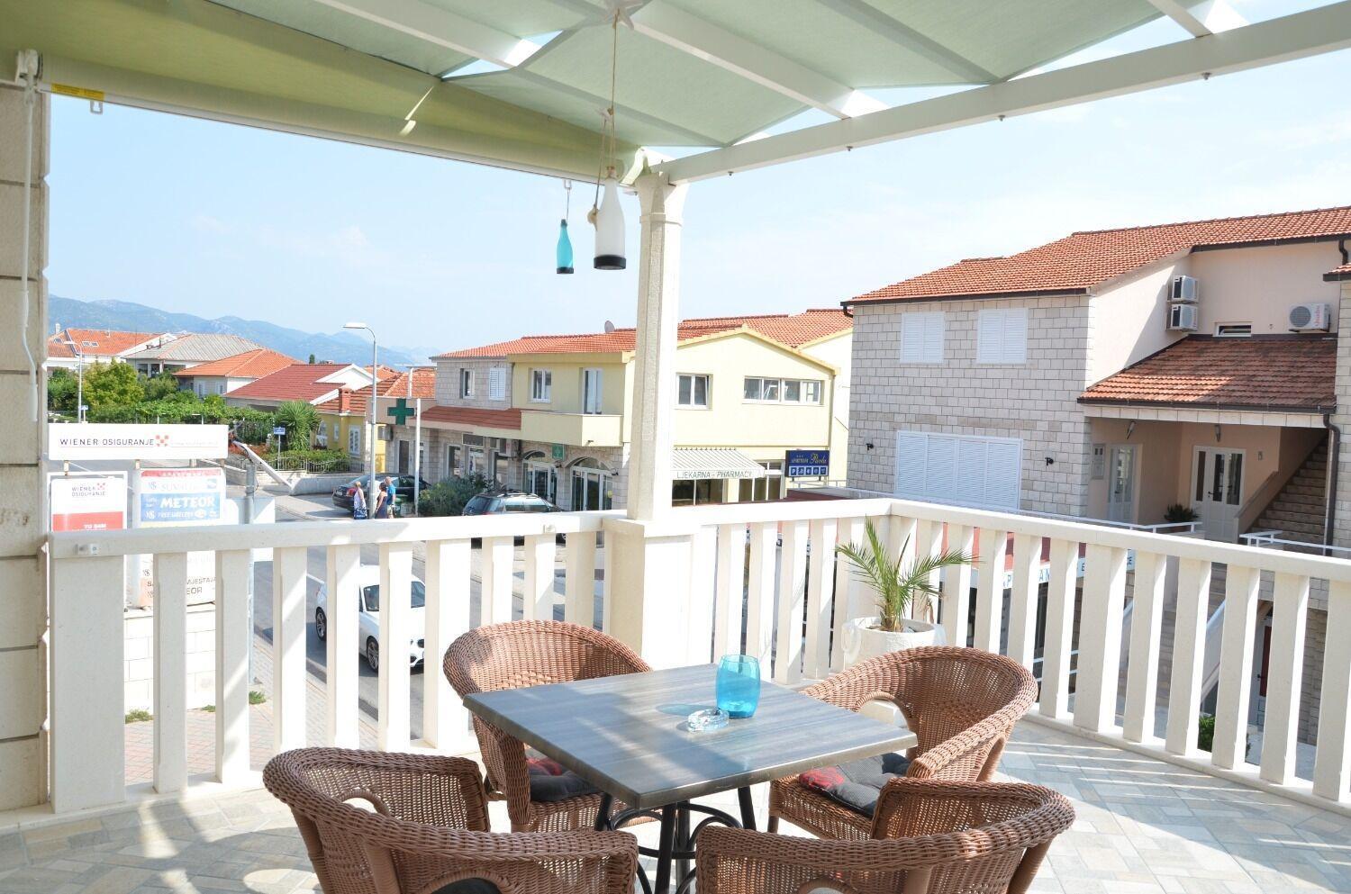 Apartments Dami - 100M From The Sea Оребич Экстерьер фото